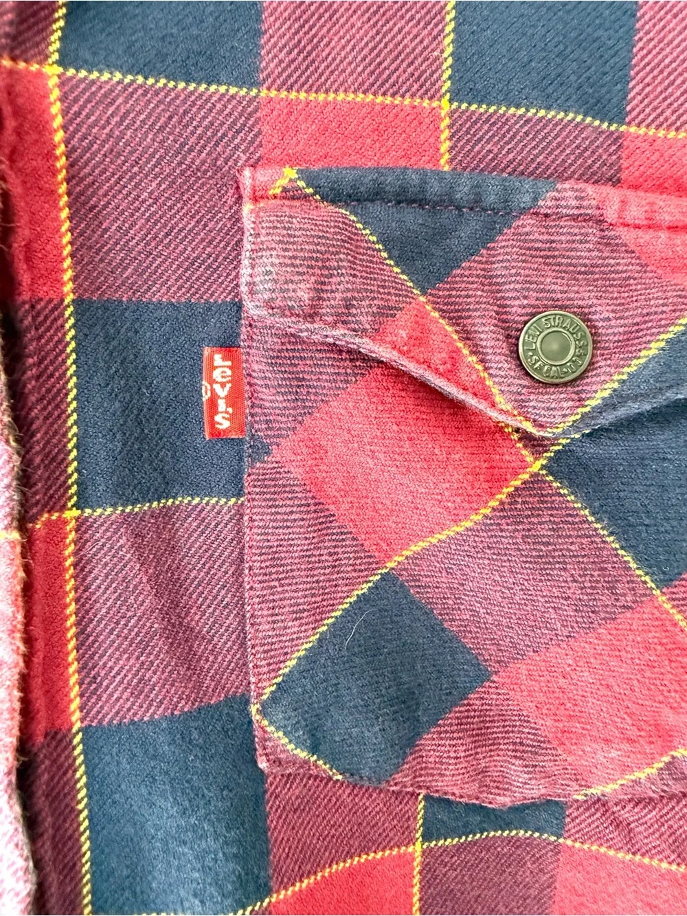 Levis x NBA Cleveland Cavaliers Plaid Western Flannel Snap Shirt Mens S EUC Cavs